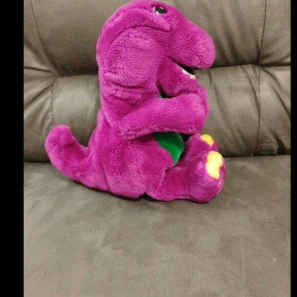 13" Barney Purple Dinosaur Puppet Stuffed Animal Plush Toy 1992 - Picture 4 of 12